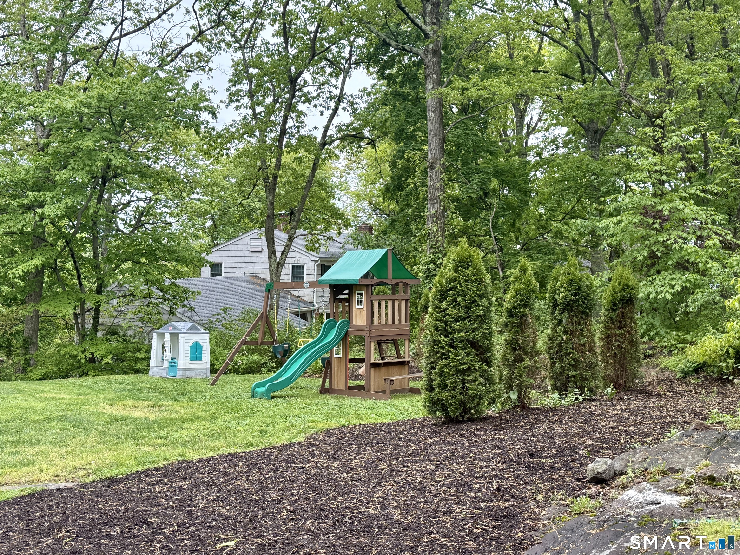 24 Centerview Drive
