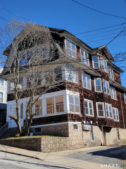 Multifamily For Rent - 15 Bragaw Street<br/> New London, CT 06320
