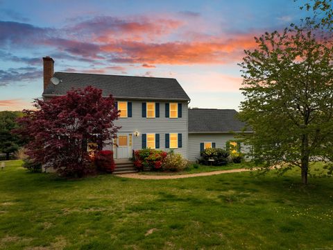 686 West Road Salem CT 06420
