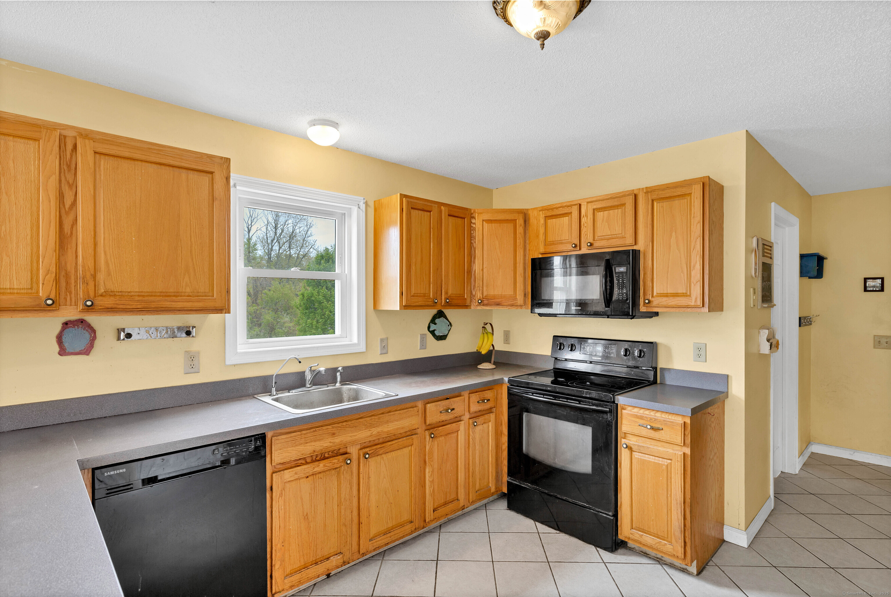 686 West Road, Salem, Connecticut image 12