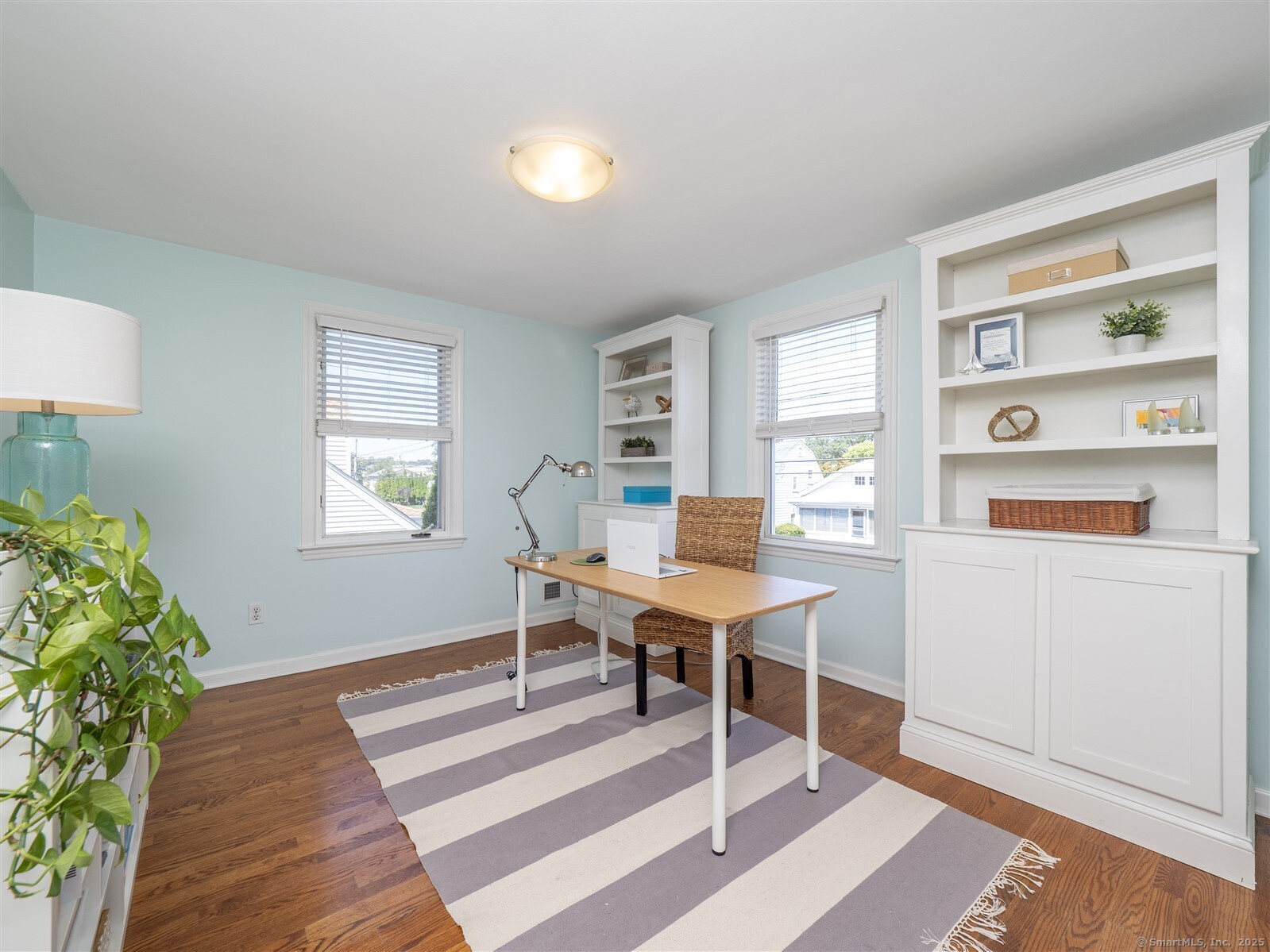 Norwalk, Connecticut 06854, United States, 3 Bedrooms Bedrooms, ,3 BathroomsBathrooms,Residential,Active,199545