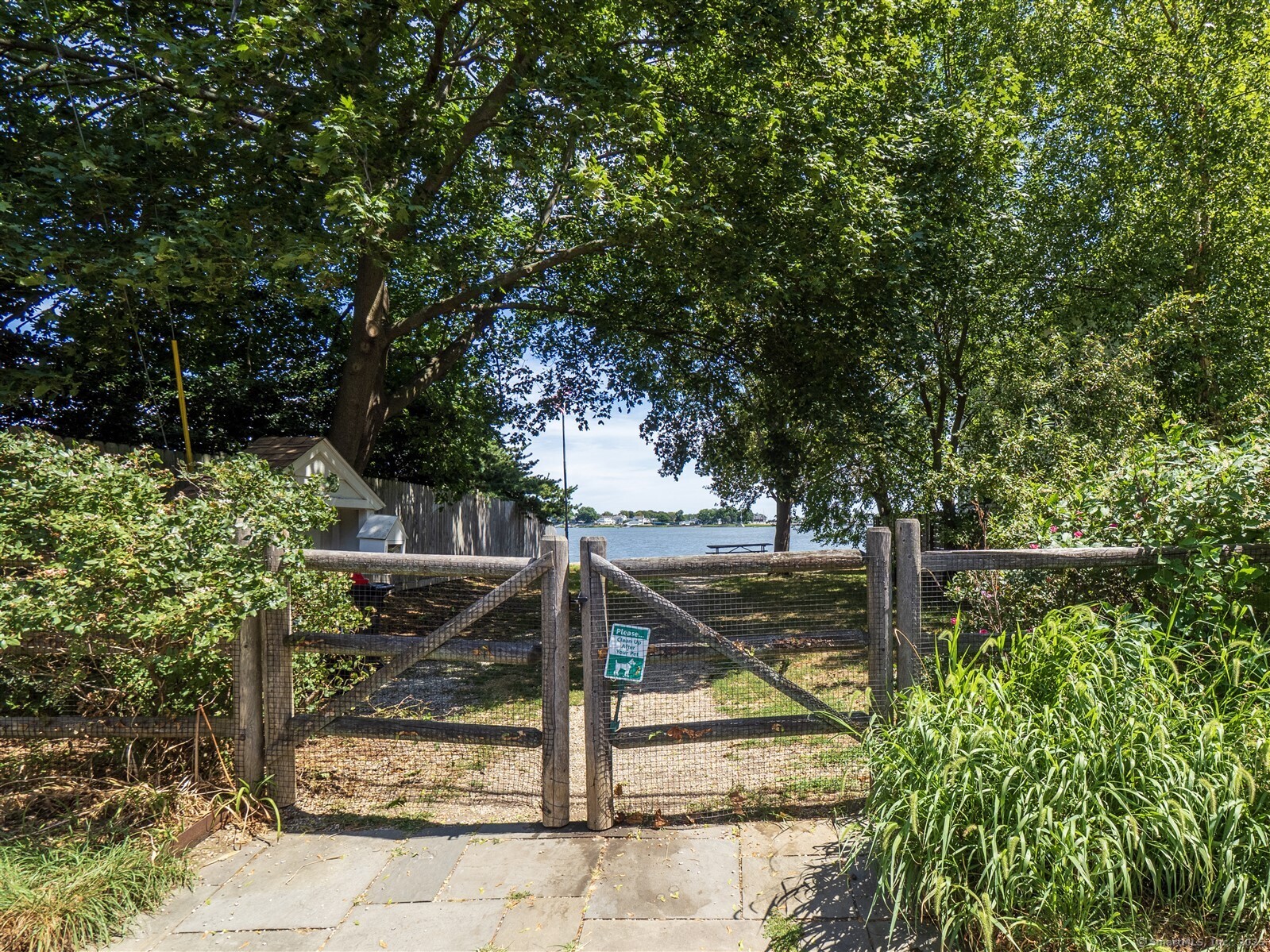 Norwalk, Connecticut 06854, United States, 3 Bedrooms Bedrooms, ,3 BathroomsBathrooms,Residential,Active,199545