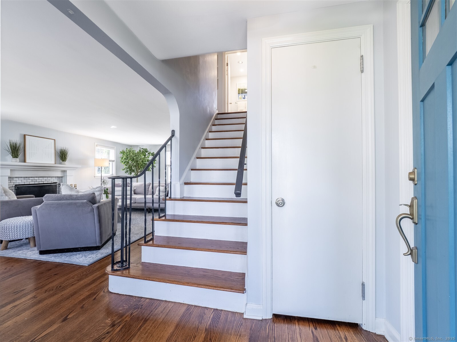 Norwalk, Connecticut 06854, United States, 3 Bedrooms Bedrooms, ,3 BathroomsBathrooms,Residential,Active,199545