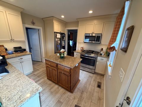 Tiny photo for 113 Seaside Avenue, Guilford, CT 06437 (MLS # 24137842)