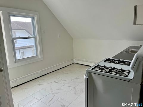 Tiny photo for 2449 North Avenue #3, Bridgeport, CT 06604 (MLS # 24148285)