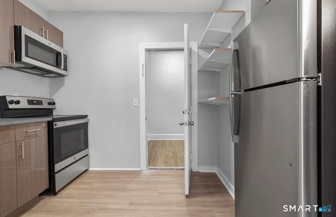 Tiny photo for 25 Whittier Street #6, Bridgeport, CT 06605 (MLS # 24169152)