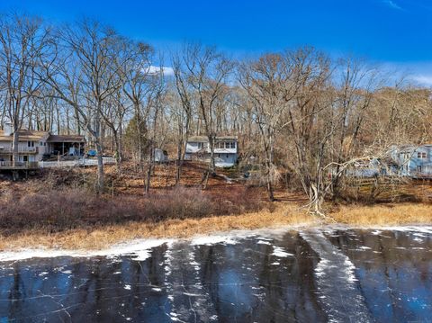 A home in Ledyard