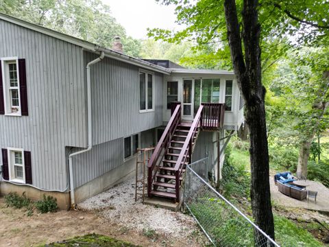 A home in Ledyard