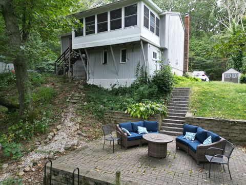 A home in Ledyard