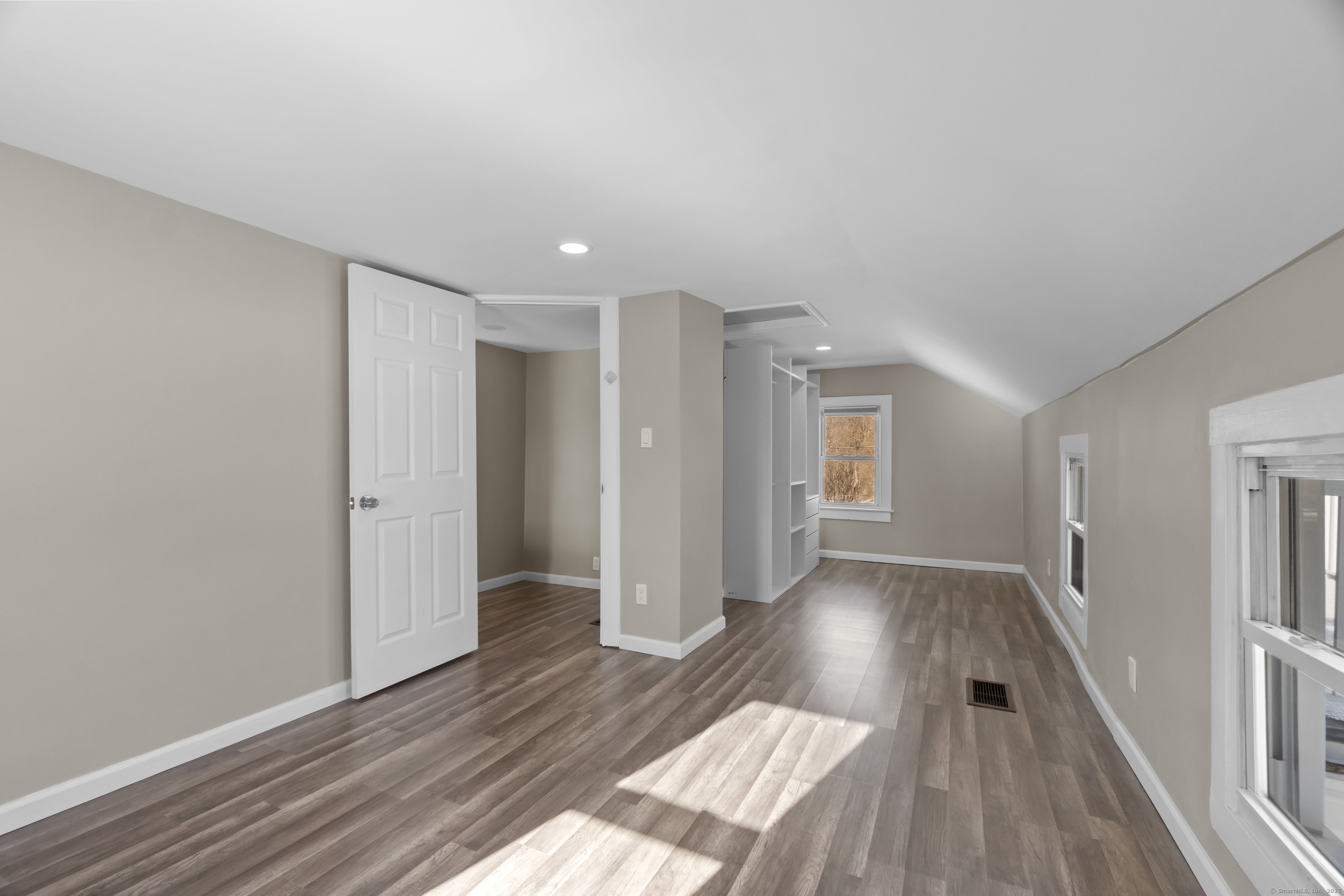 12 Oak Street, Wallingford, Connecticut image 29