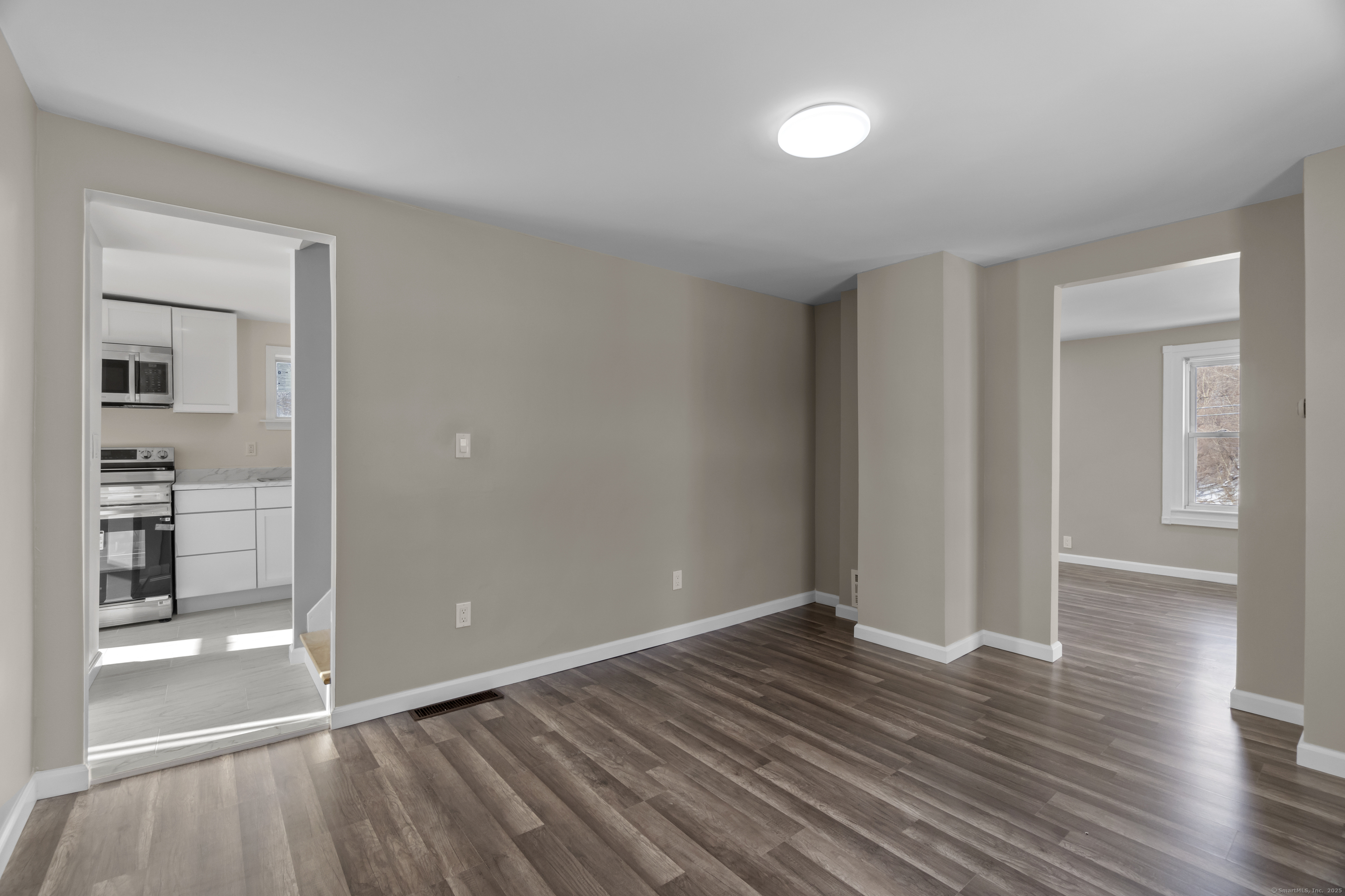 12 Oak Street, Wallingford, Connecticut image 16