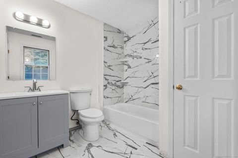 Tiny photo for 98 Crown Ridge #98, Newington, CT 06111 (MLS # 24153605)