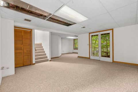 Tiny photo for 98 Crown Ridge #98, Newington, CT 06111 (MLS # 24153605)