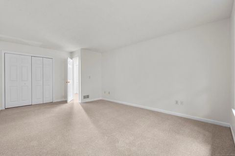 Tiny photo for 98 Crown Ridge #98, Newington, CT 06111 (MLS # 24153605)