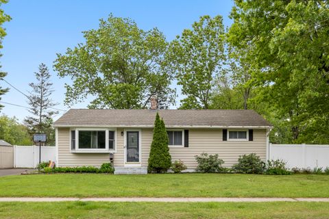 53 Roosevelt Boulevard Enfield CT 06082