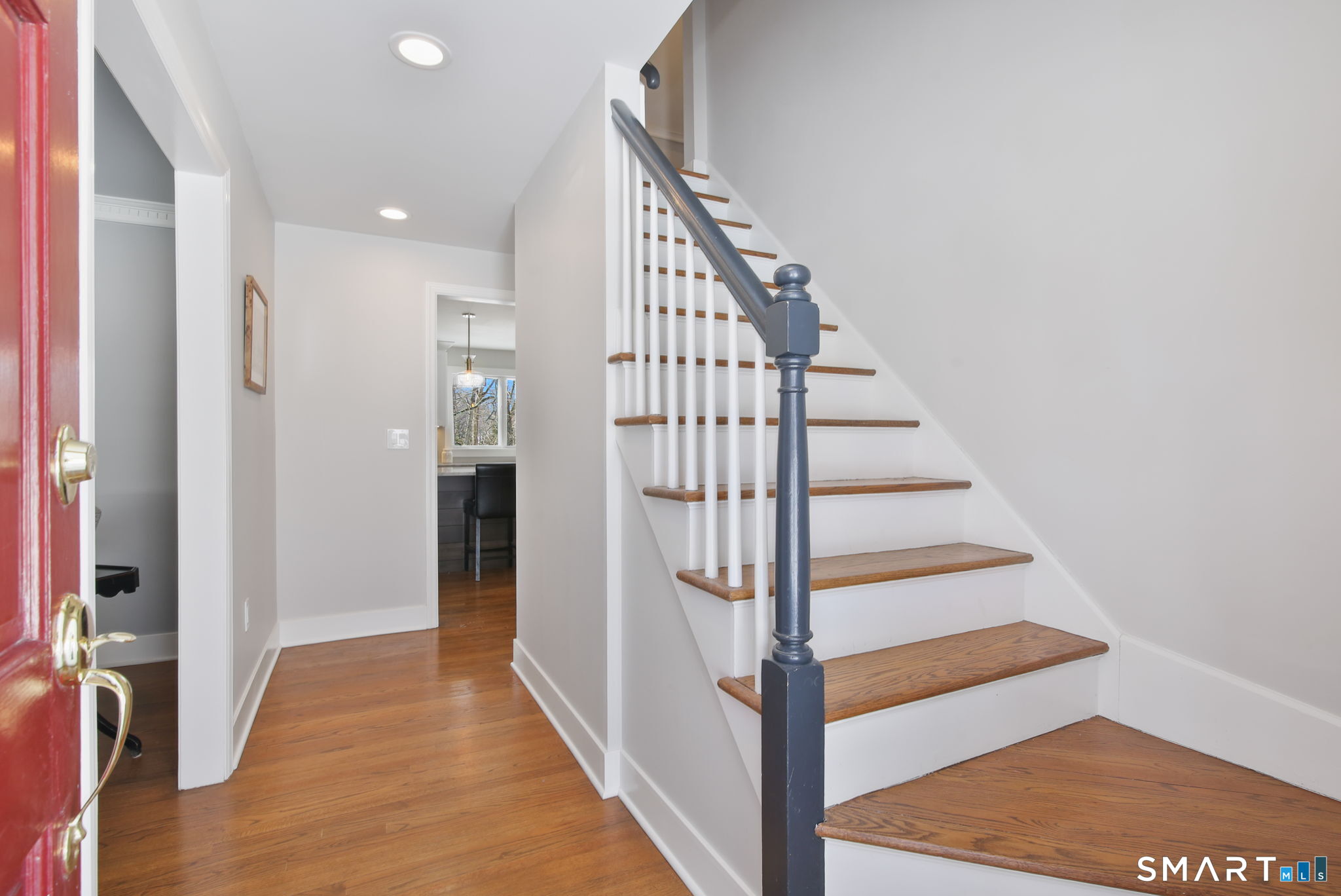 30 Rising Ridge Road