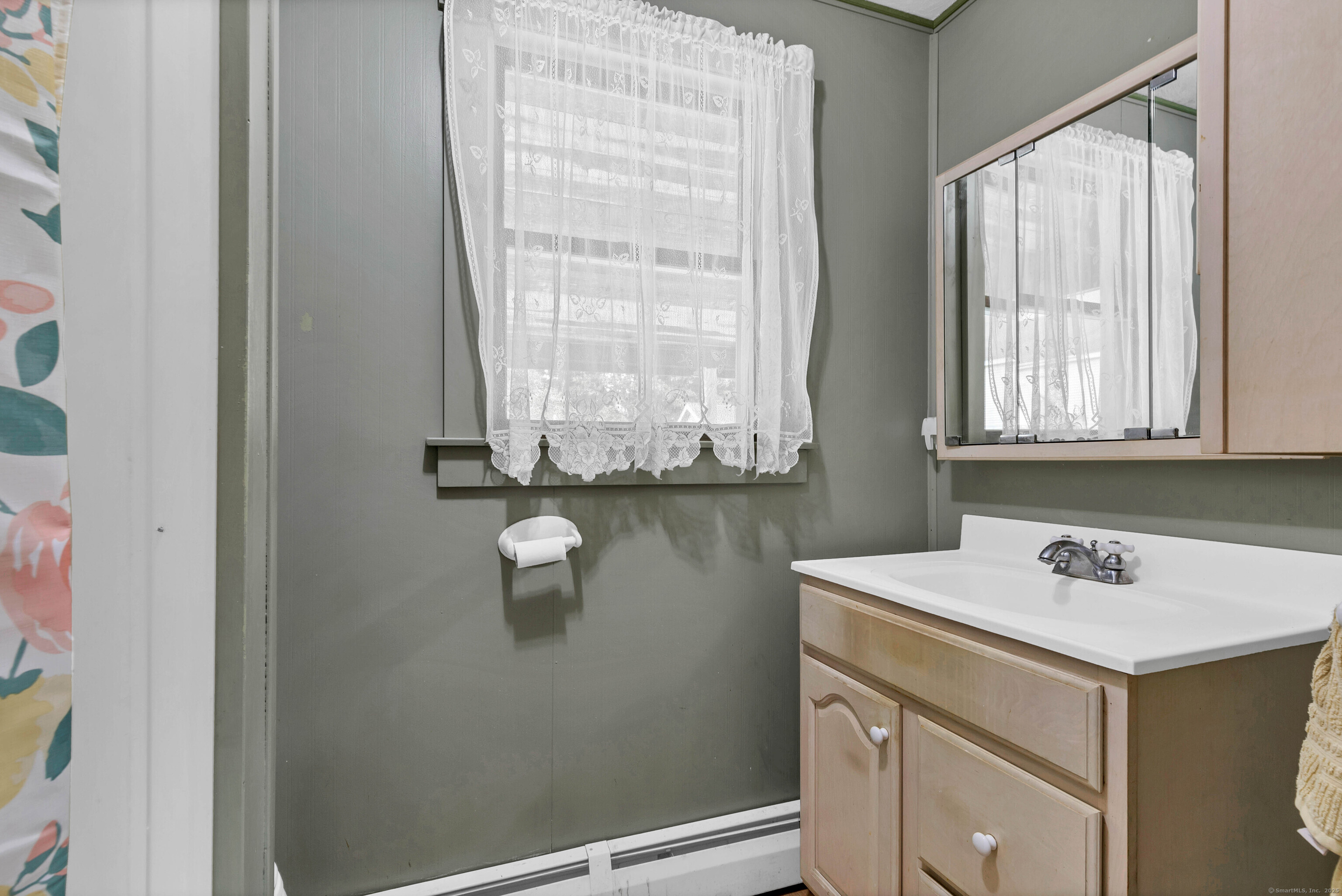 6 Lois Street, Norwich, Connecticut image 12