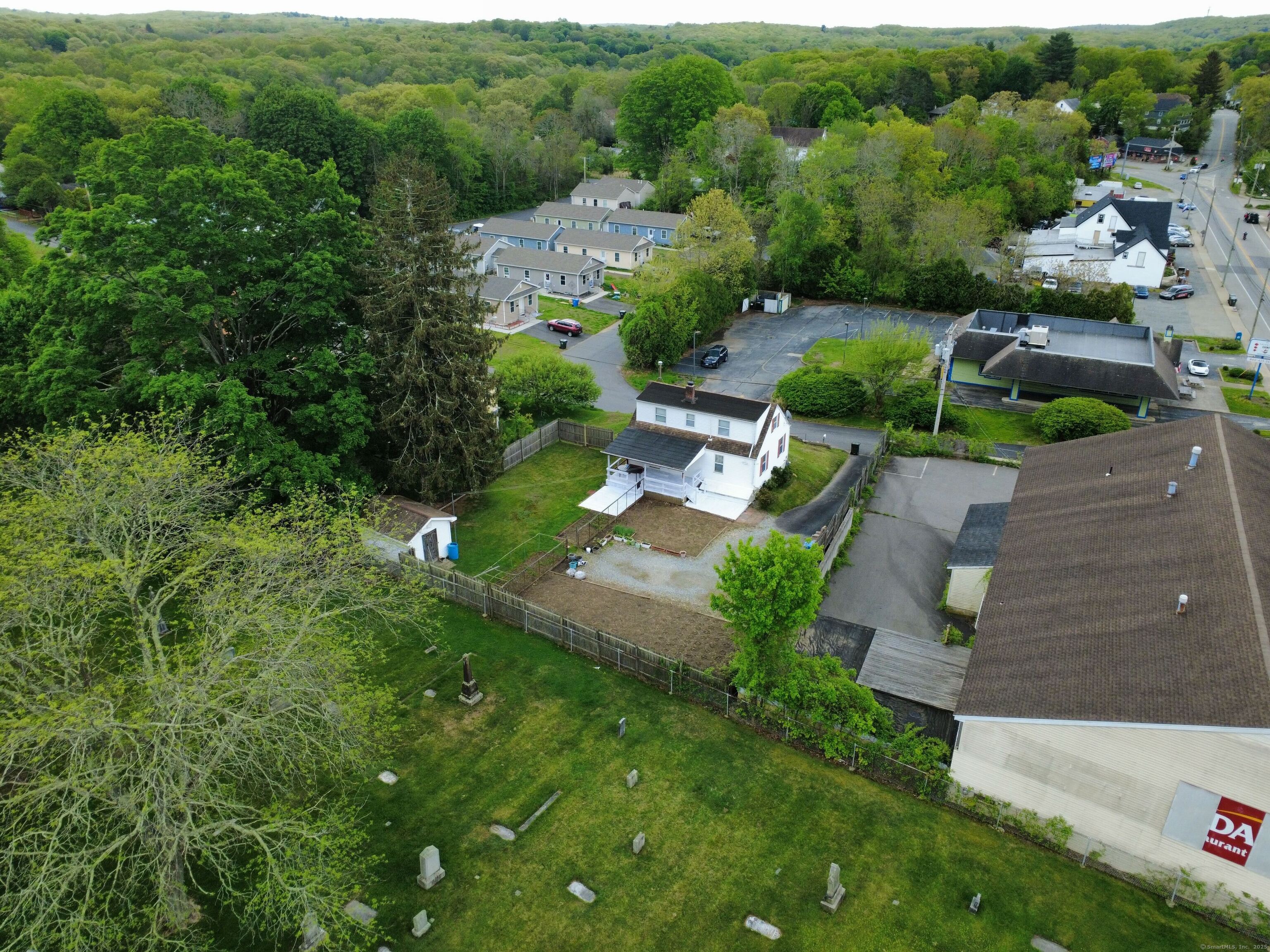 6 Lois Street, Norwich, Connecticut image 36