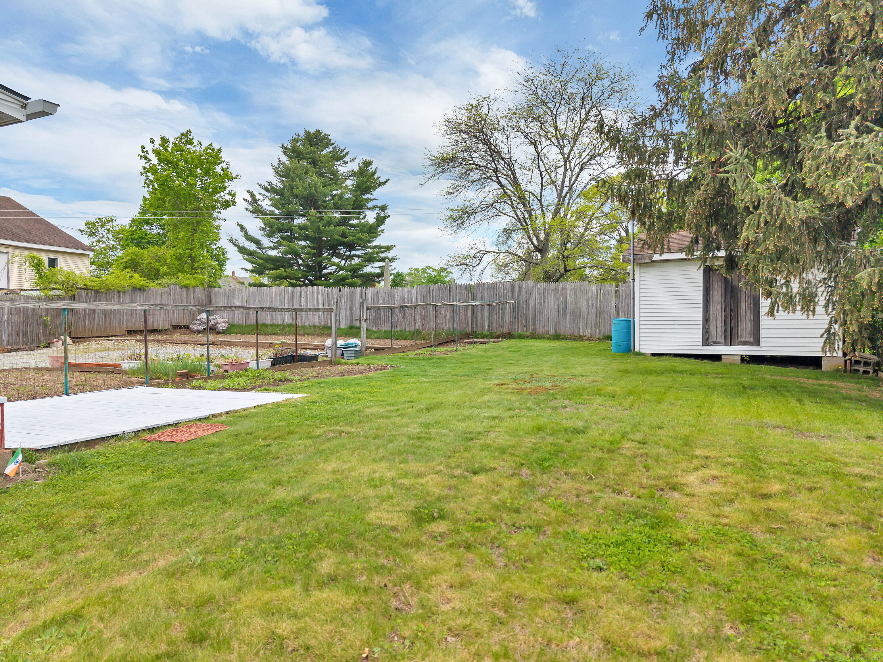 6 Lois Street, Norwich, Connecticut image 32