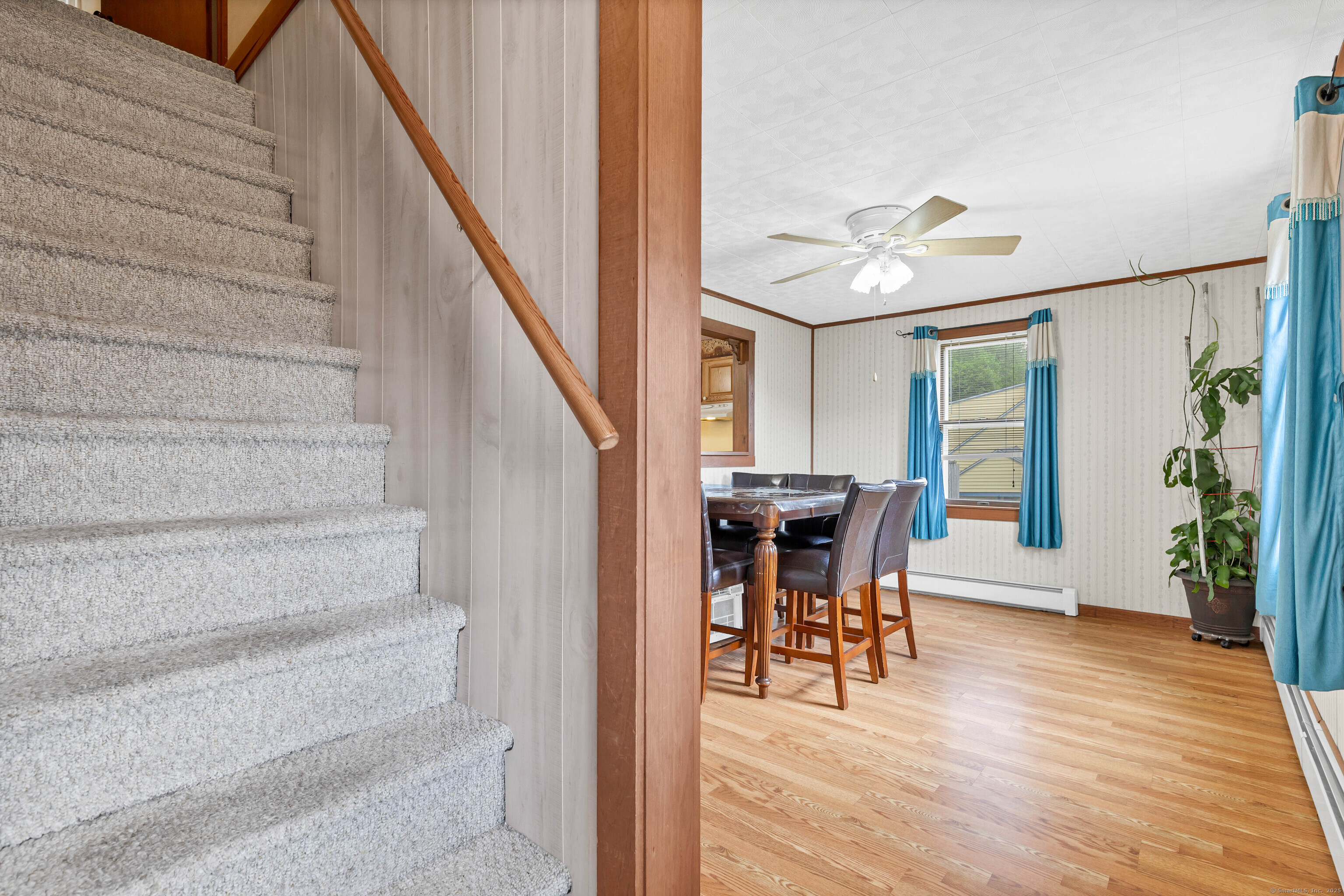 6 Lois Street, Norwich, Connecticut image 13