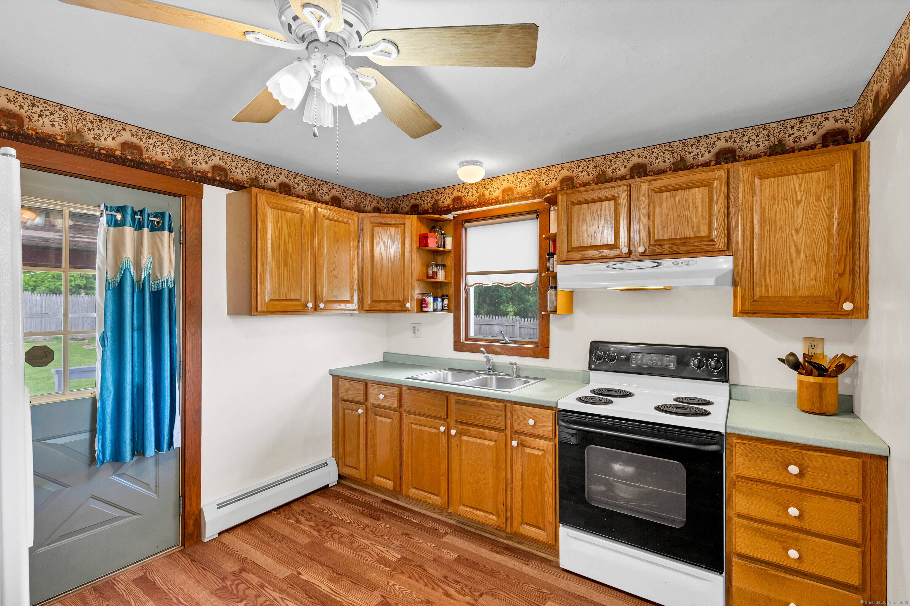 6 Lois Street, Norwich, Connecticut image 18