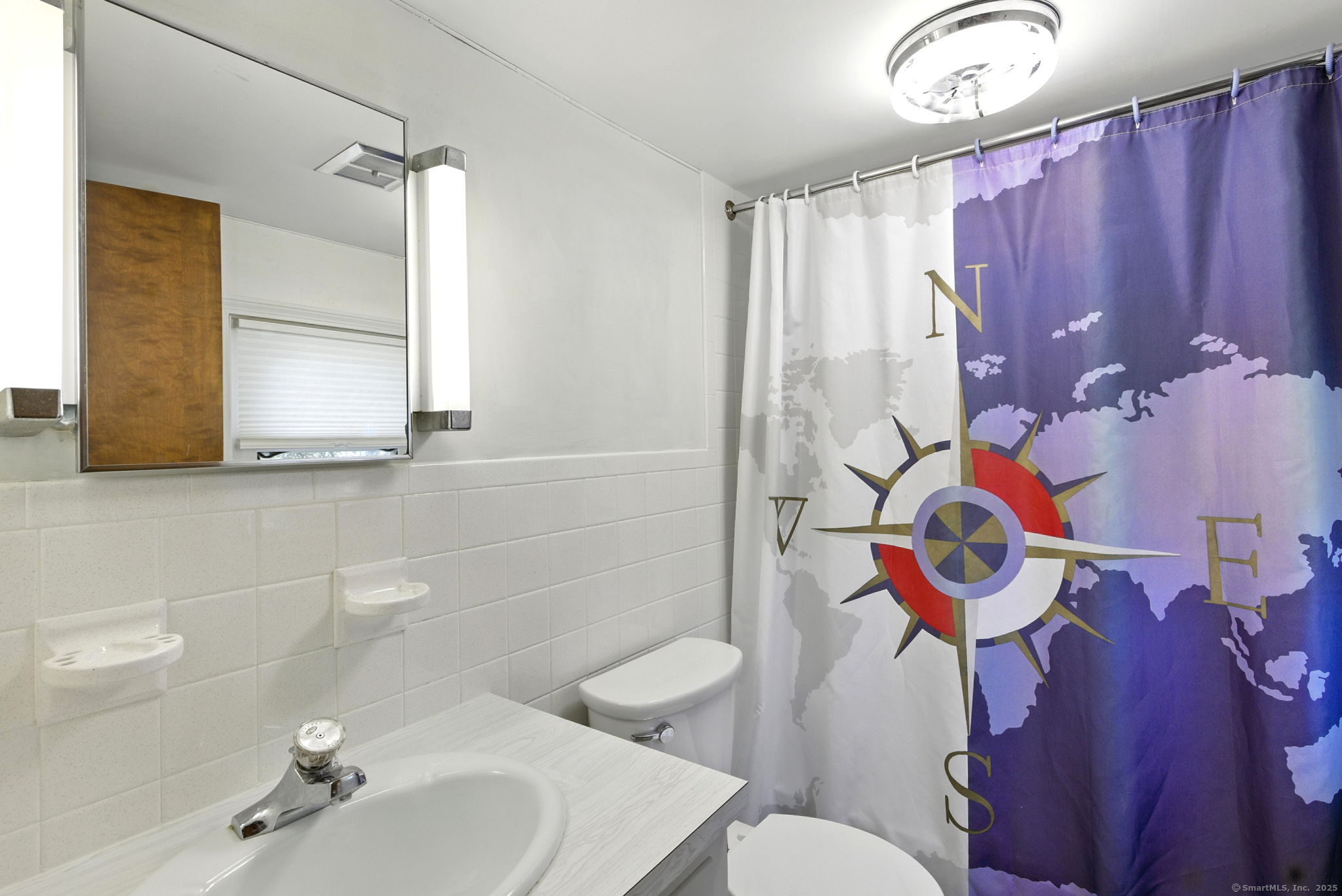 Westbrook, Connecticut 06498, United States, 3 Bedrooms Bedrooms, ,2 BathroomsBathrooms,Residential,Pending,152503