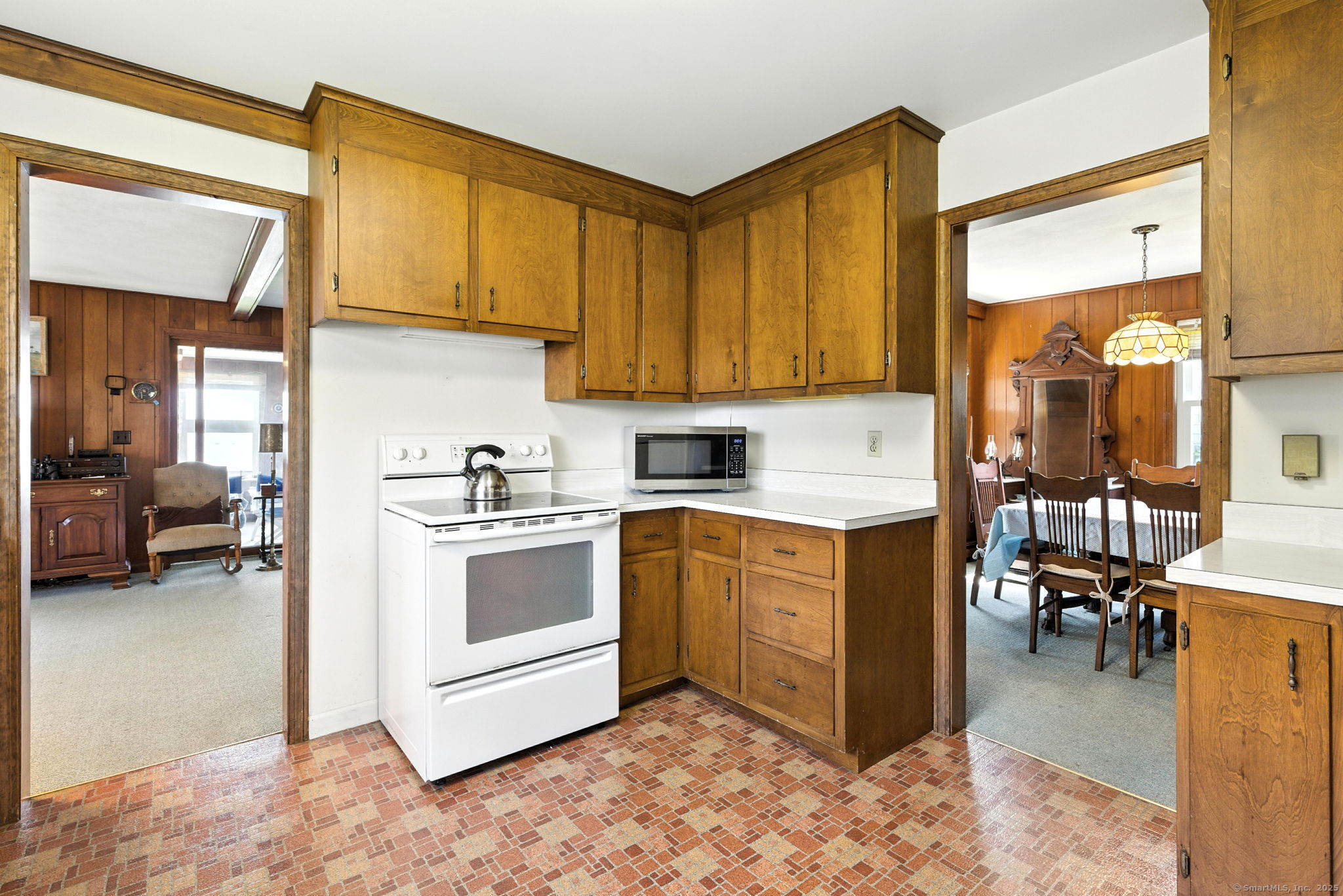 Westbrook, Connecticut 06498, United States, 3 Bedrooms Bedrooms, ,2 BathroomsBathrooms,Residential,Pending,152503