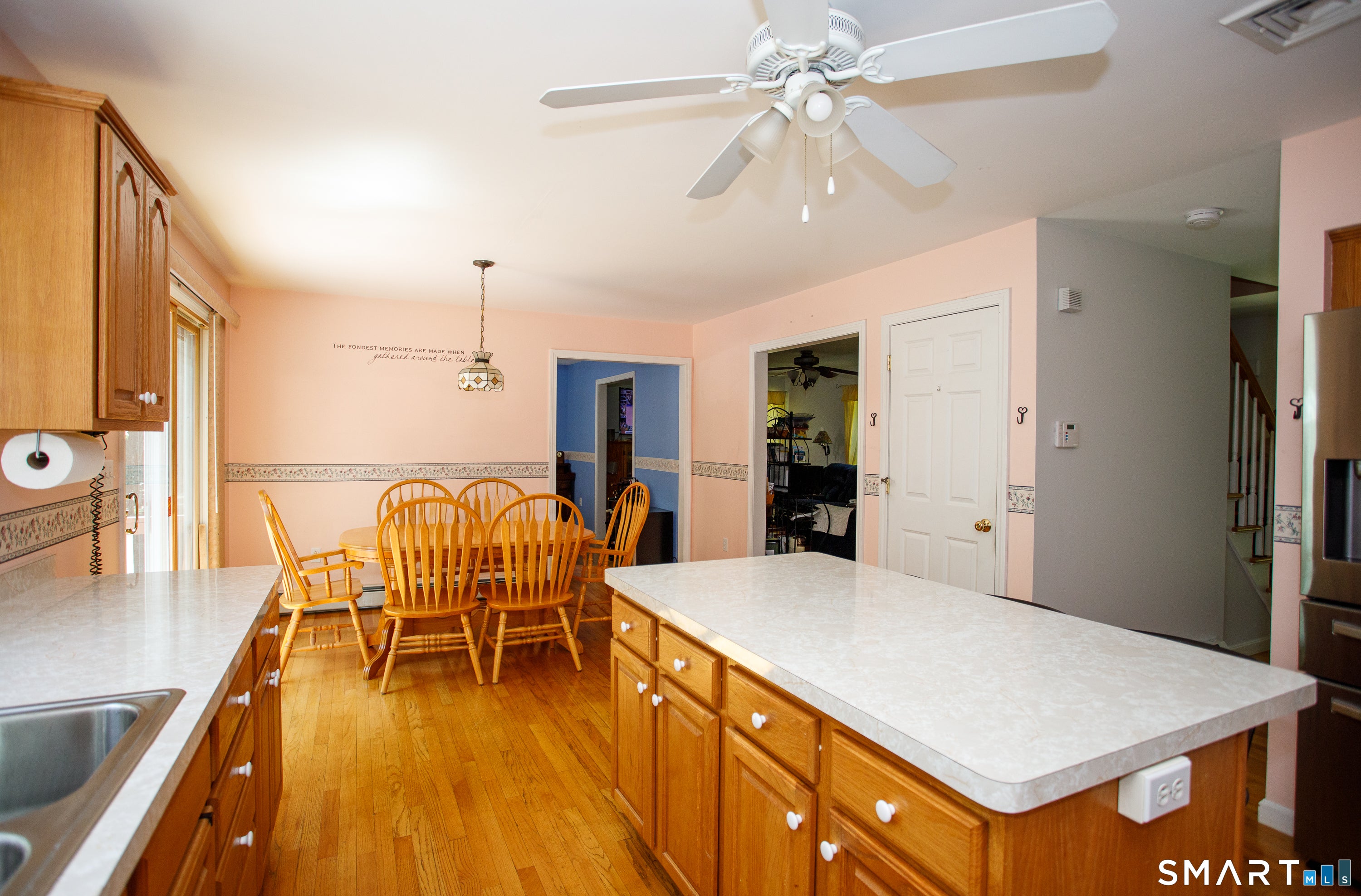 264 North Wawecus Hill Road