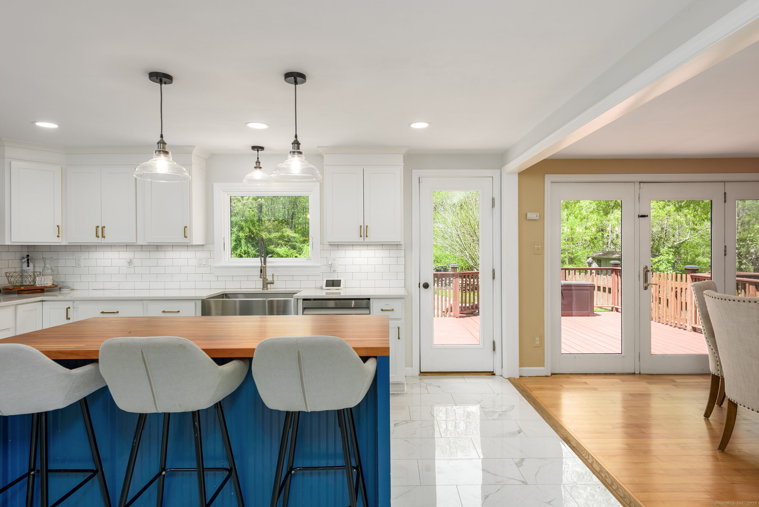 15 Haywardville Road