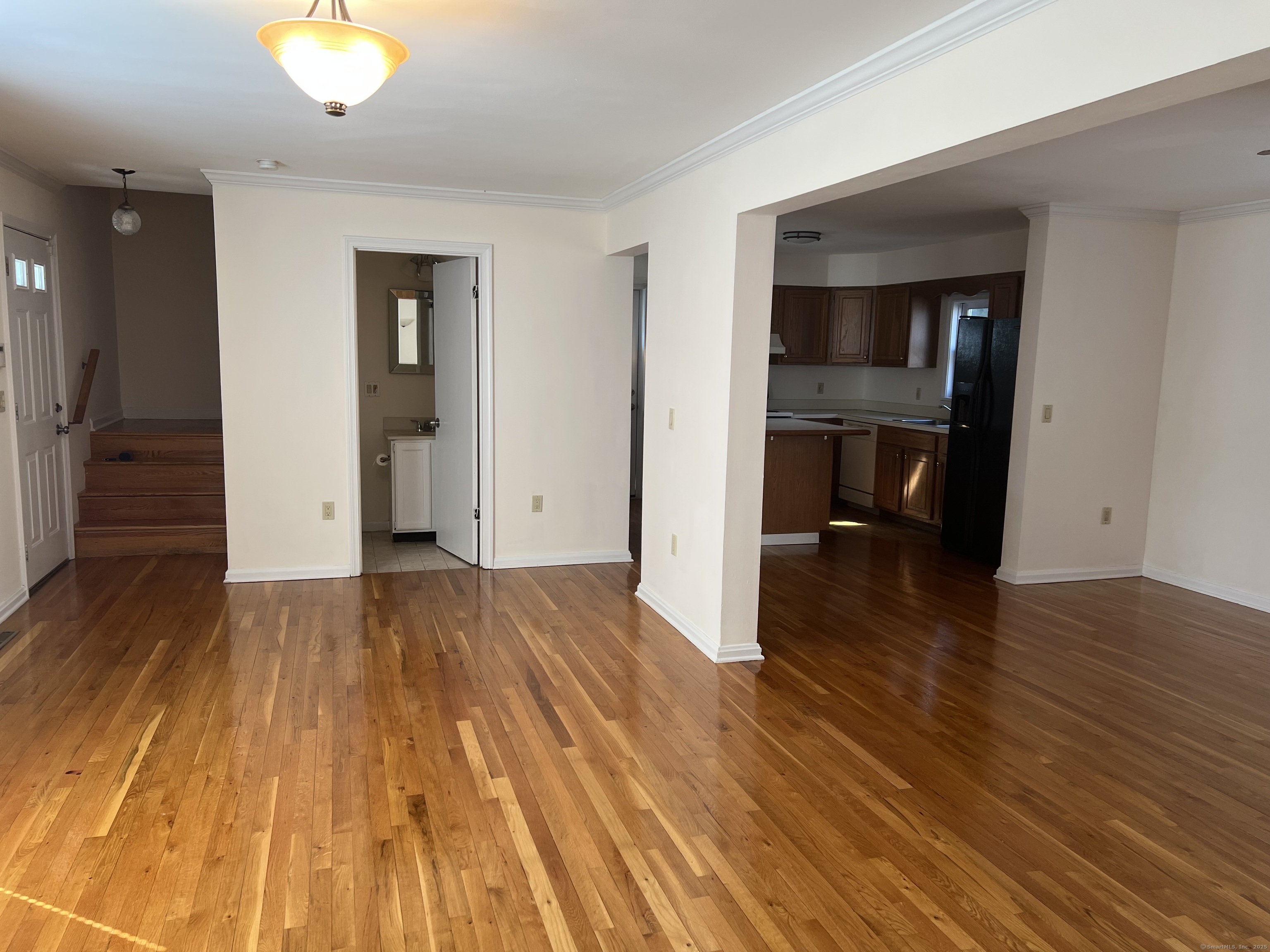 1225 Forest Road #1225, New Haven, Connecticut image 3