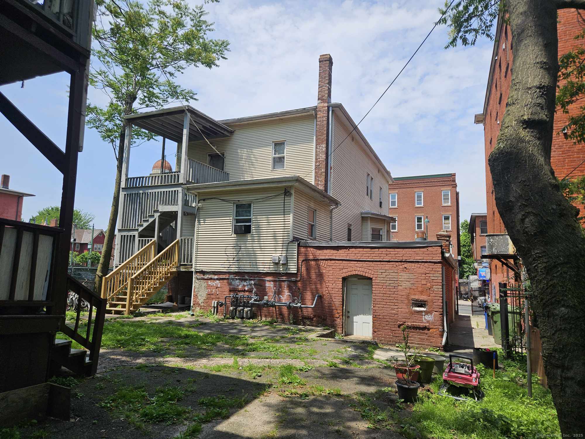 763 Park Street
