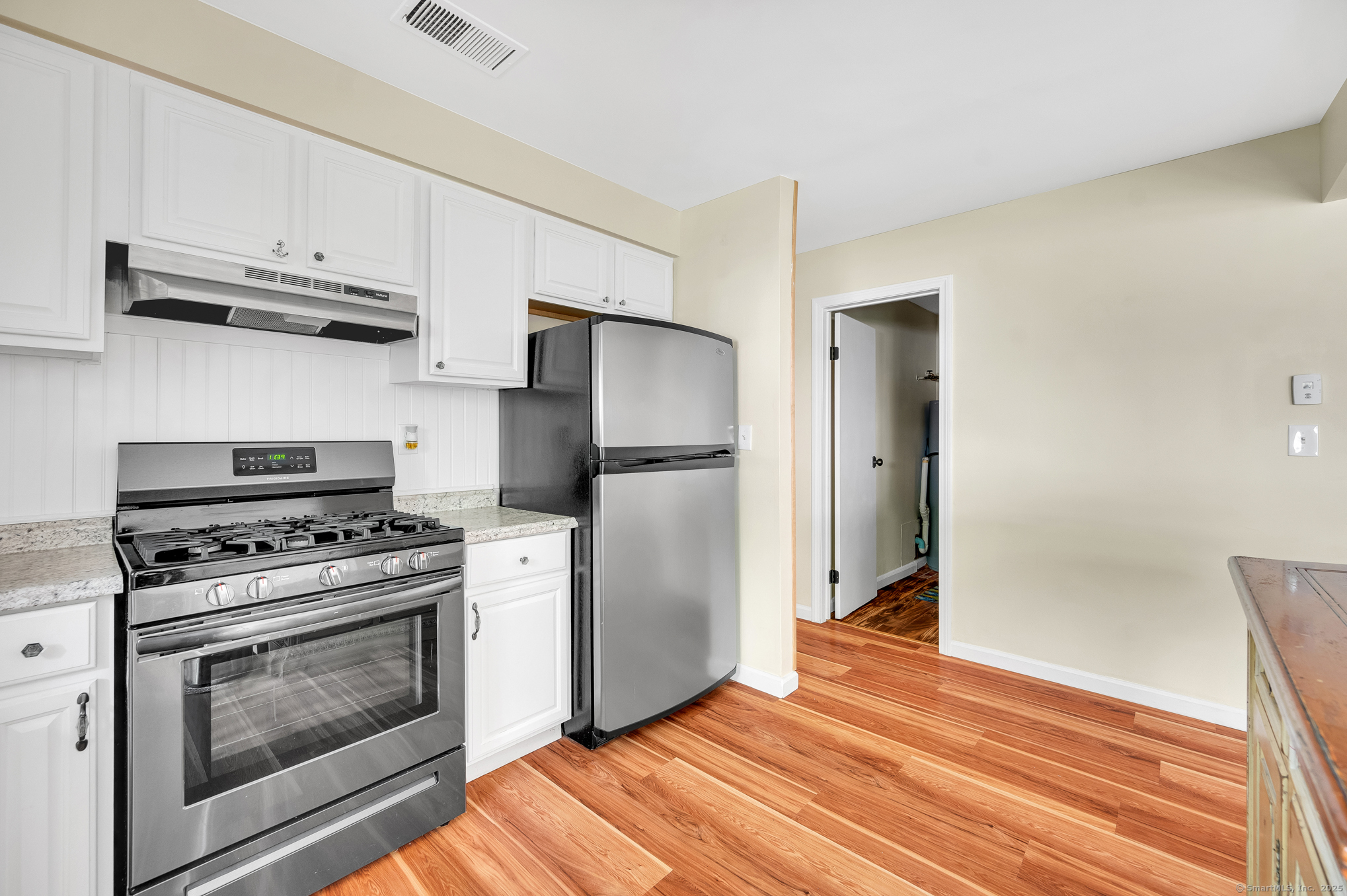 55 Thompson Street #APT 2A, East Haven, Connecticut image 23