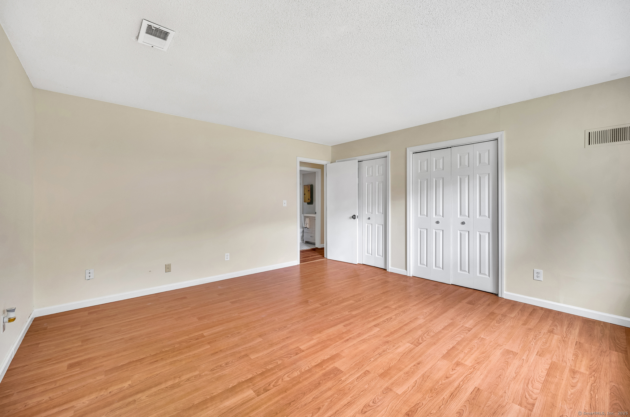 55 Thompson Street #APT 2A, East Haven, Connecticut image 8