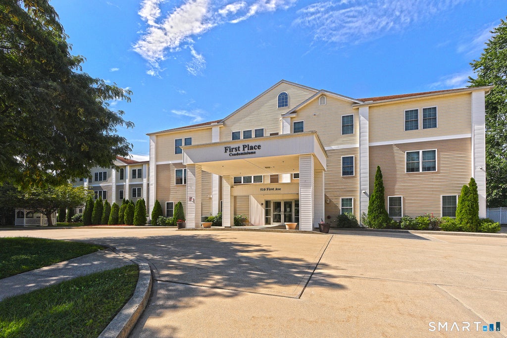 Photo of 510 First Avenue #103, West Haven, CT 06516 (MLS # 24204220)