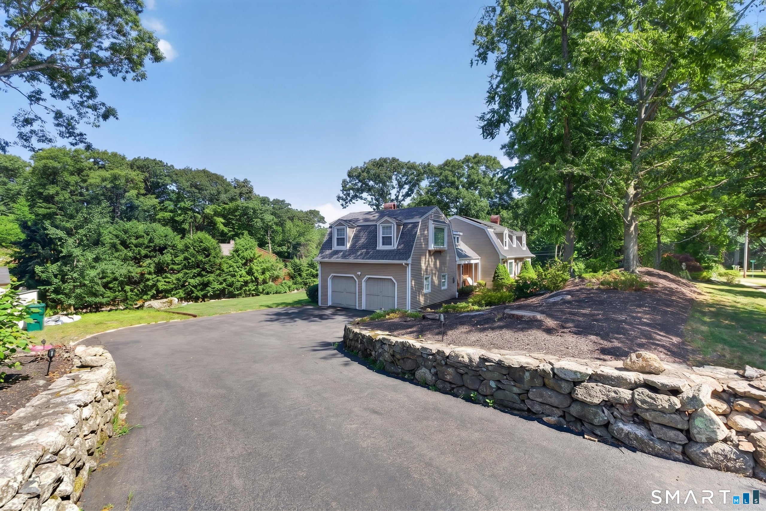 1451 North Peters Lane