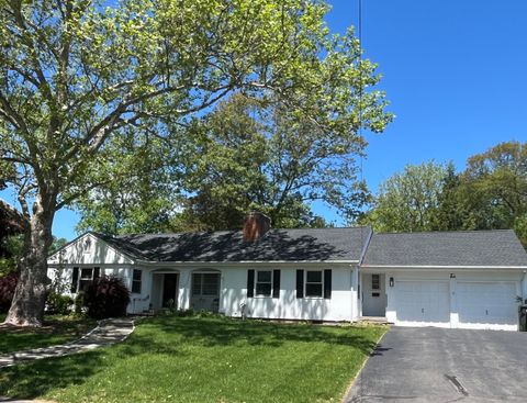 10 Wyndwood Road West Hartford CT 06107