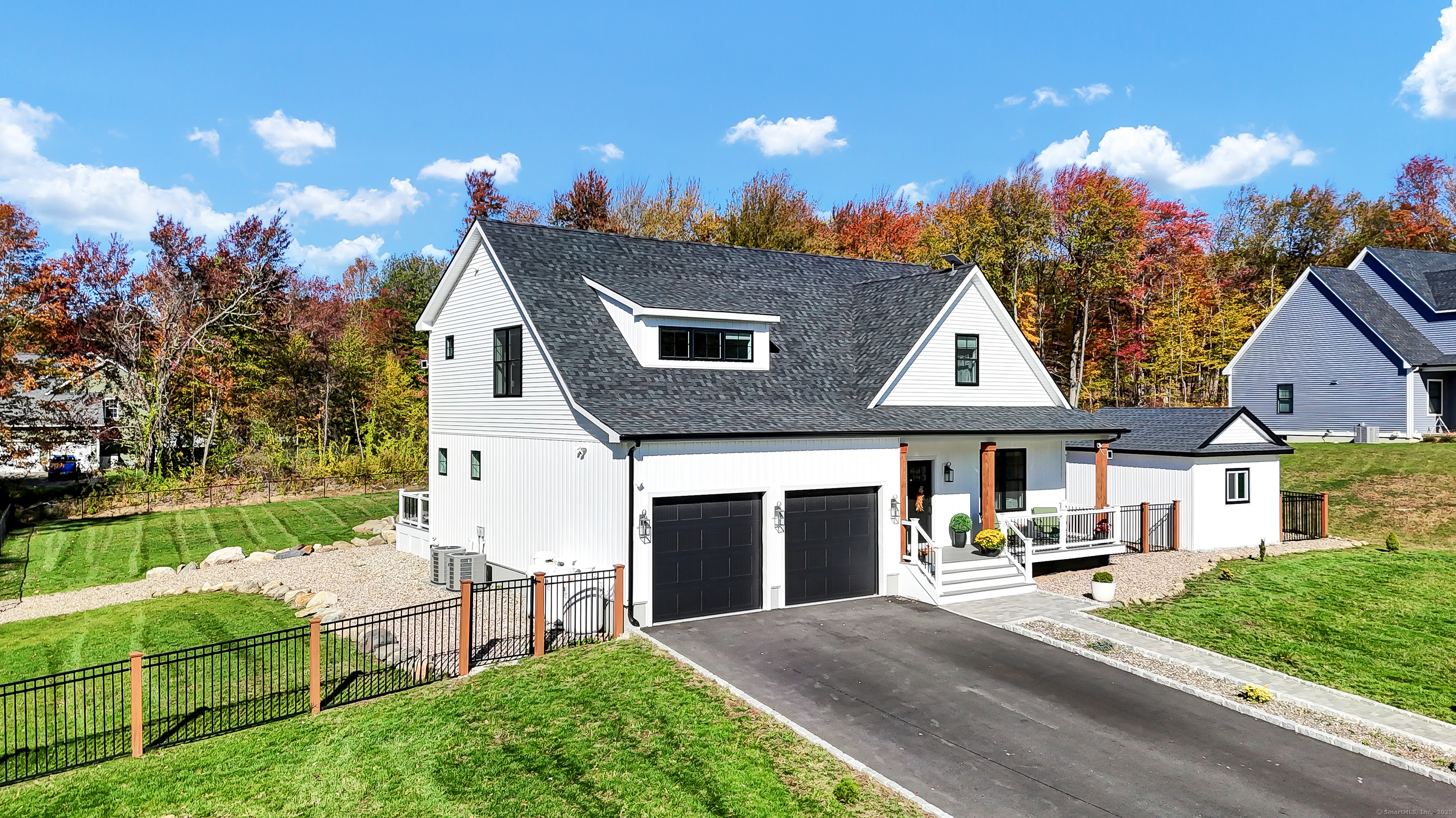 Burlington, Connecticut 06013, United States, 3 Bedrooms Bedrooms, ,5 BathroomsBathrooms,Residential,Active,230189