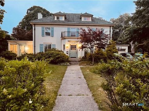 Photo of 155 Brooklawn Avenue, Bridgeport, CT 06604 (MLS # 24139873)