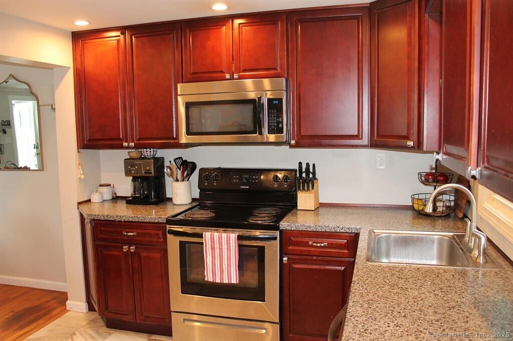 1512 Willard Avenue, Newington, Connecticut image 11