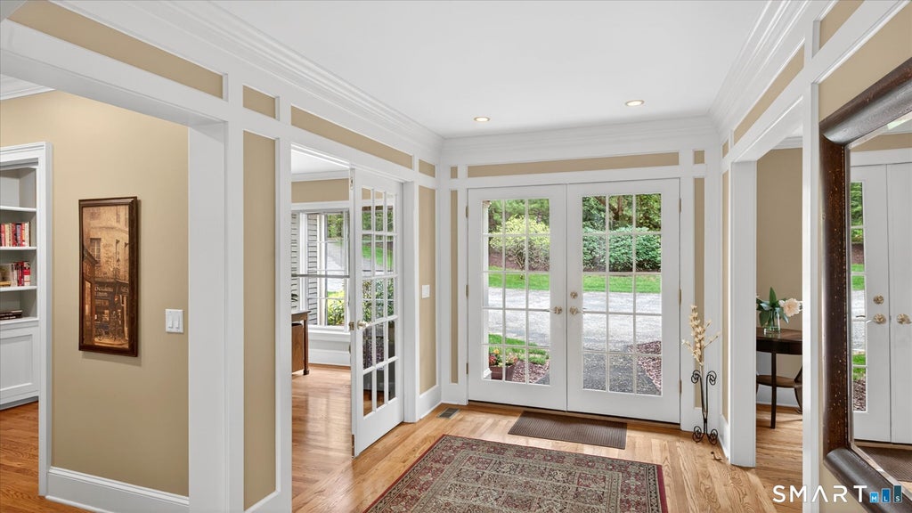 Photo of 15 Hop Brook Road, Simsbury, CT 06070 (MLS # 24174936)