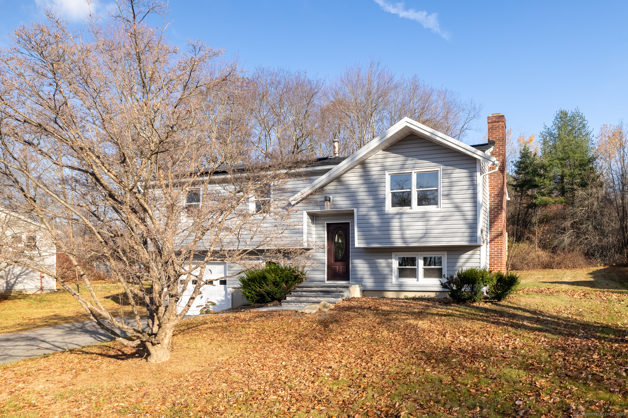 Property for Sale at 141 Bradford Road, Torrington, Connecticut - Bedrooms: 4 
Bathrooms: 2 
Rooms: 8  - $369,000