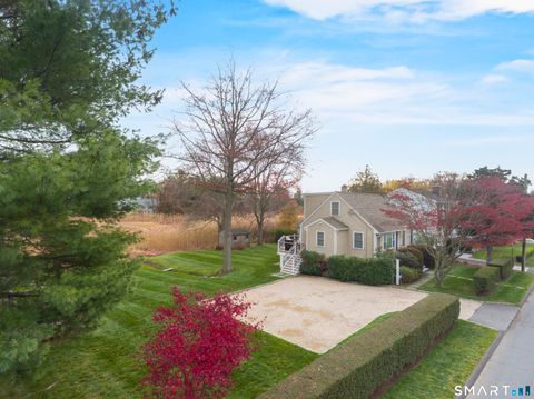 Tiny photo for 877 S Pine Creek Road, Fairfield, CT 06824 (MLS # 24149919)