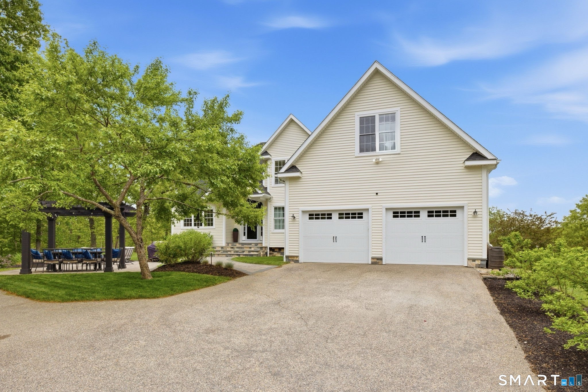 82 Deer Run Drive