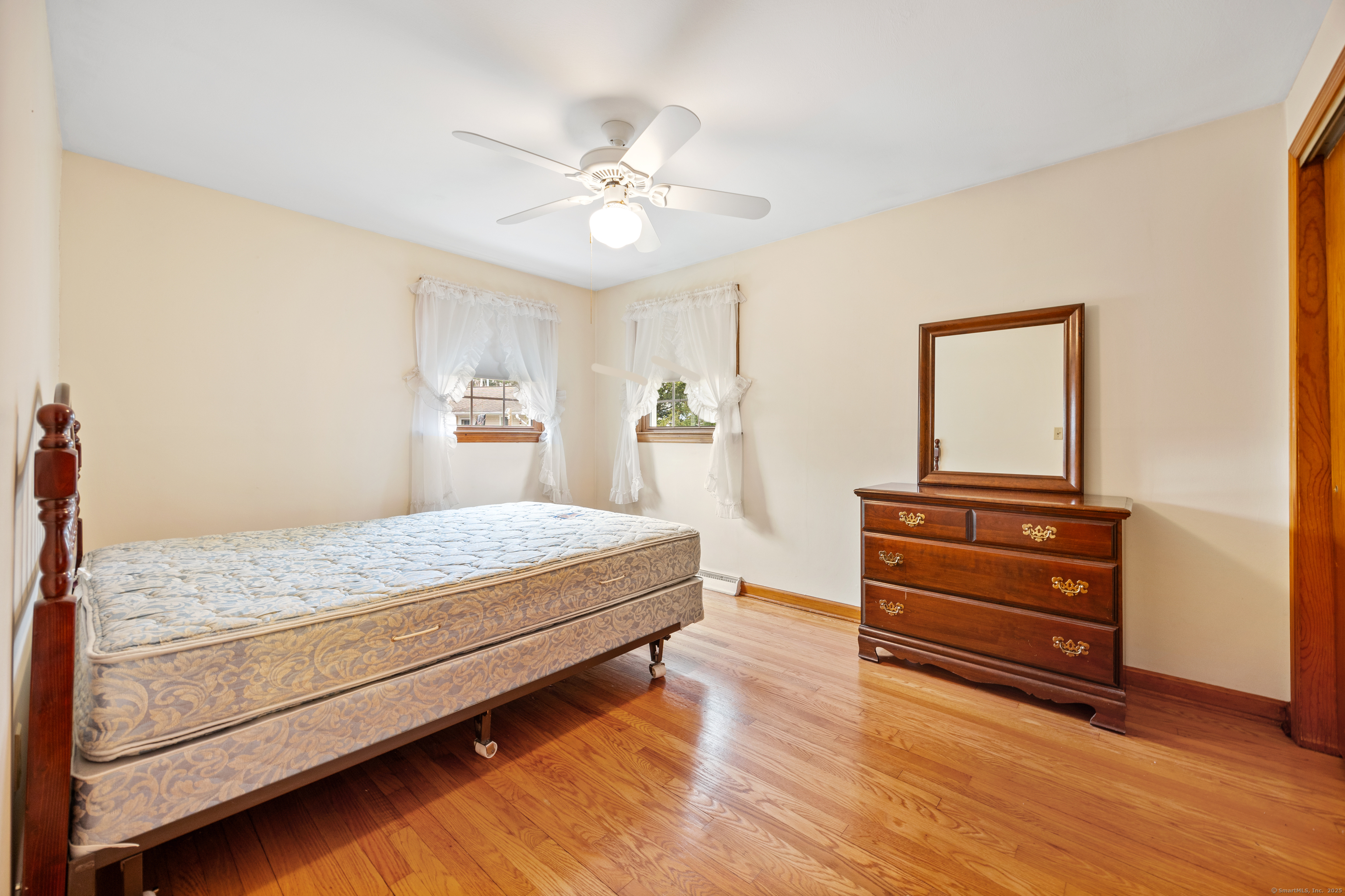 37 Country Way, North Haven, Connecticut image 15