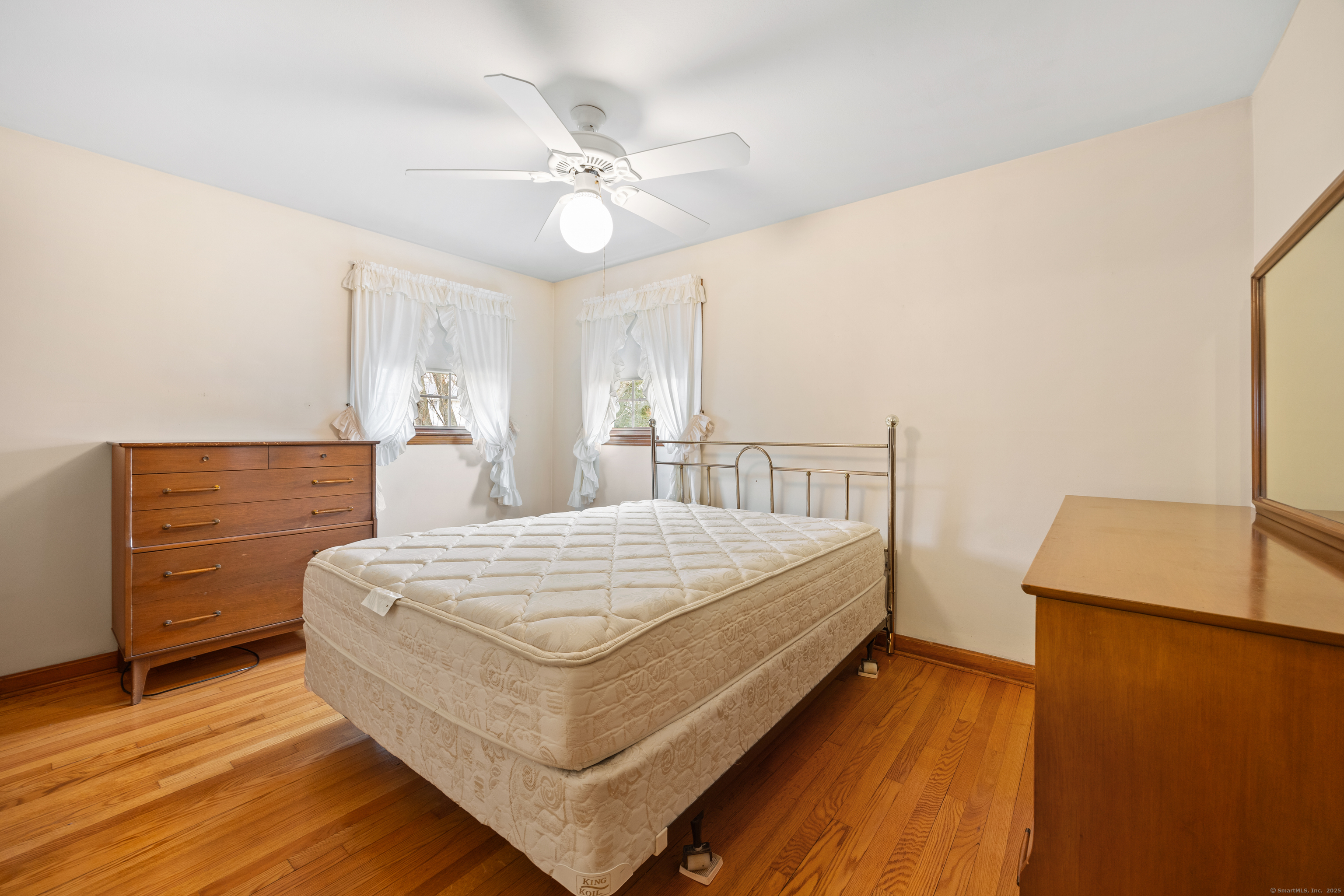 37 Country Way, North Haven, Connecticut image 17