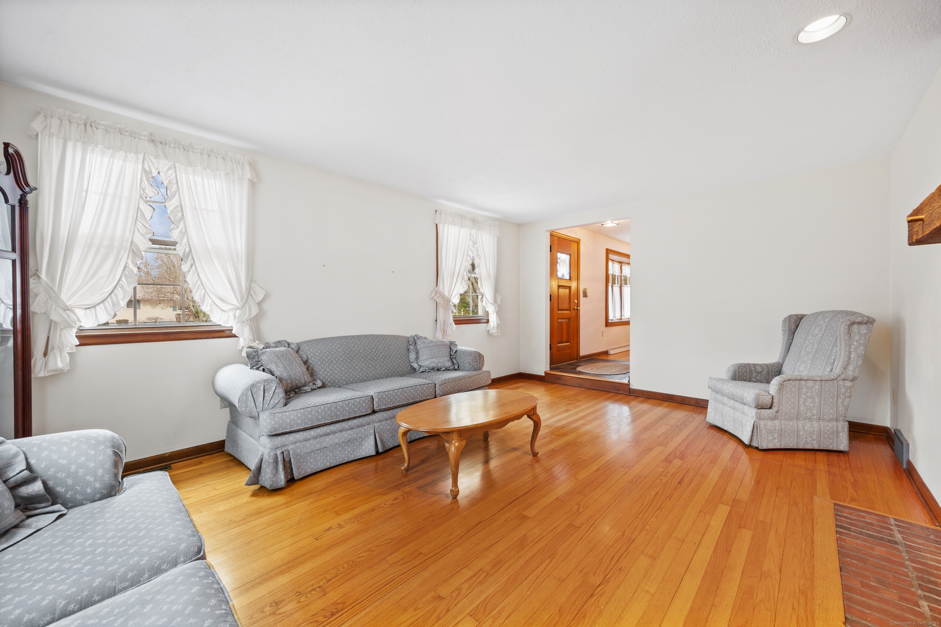 37 Country Way, North Haven, Connecticut image 7