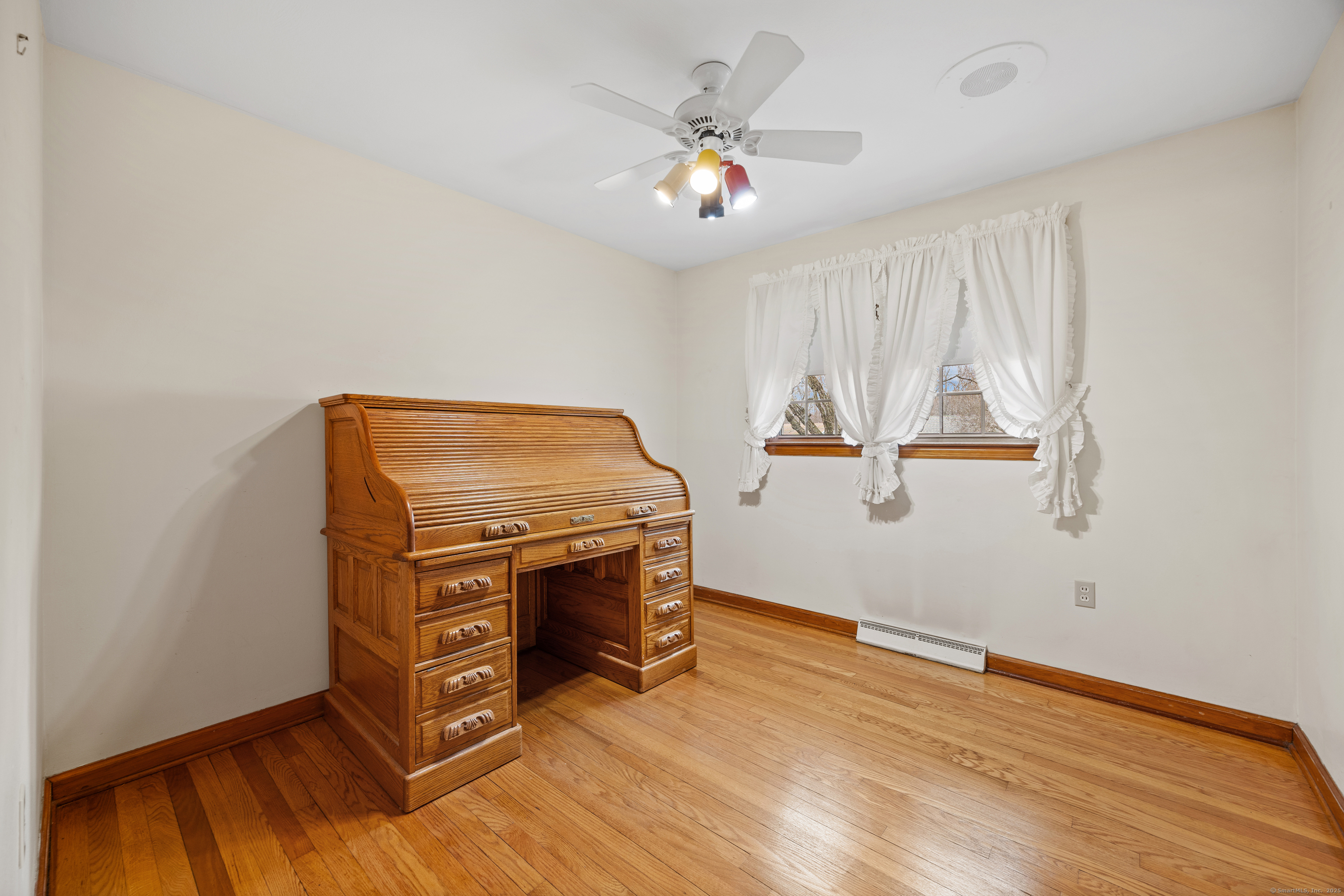 37 Country Way, North Haven, Connecticut image 13