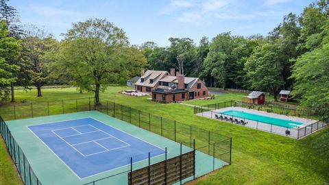 372 Tucker Hill Road Middlebury CT 06762