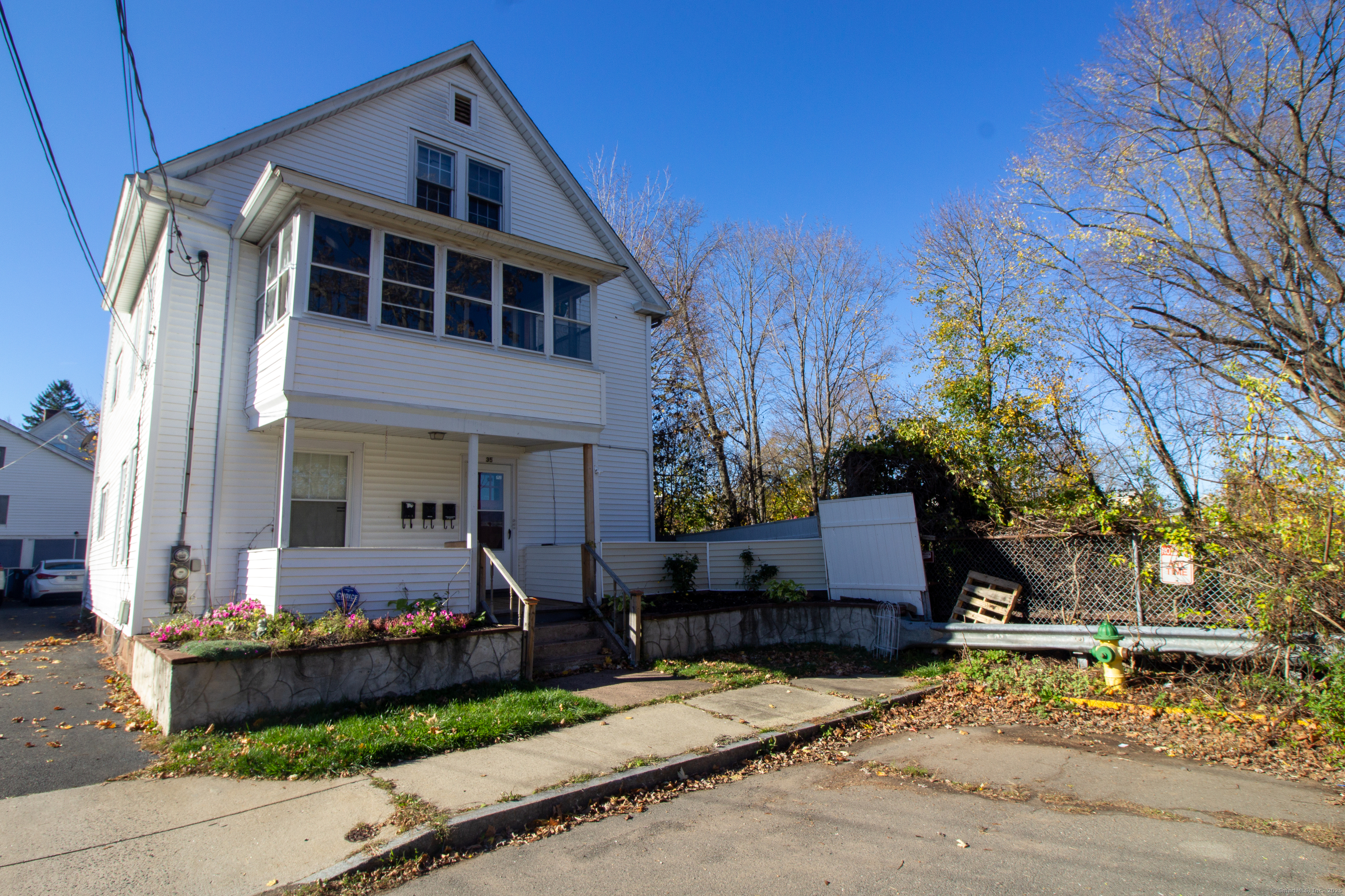 35 Clinton Avenue