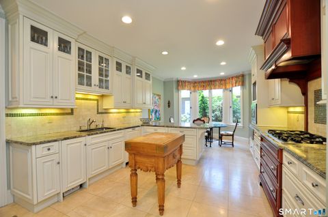 Tiny photo for 2 Schuyler Lane #2, Bloomfield, CT 06002 (MLS # 24177876)